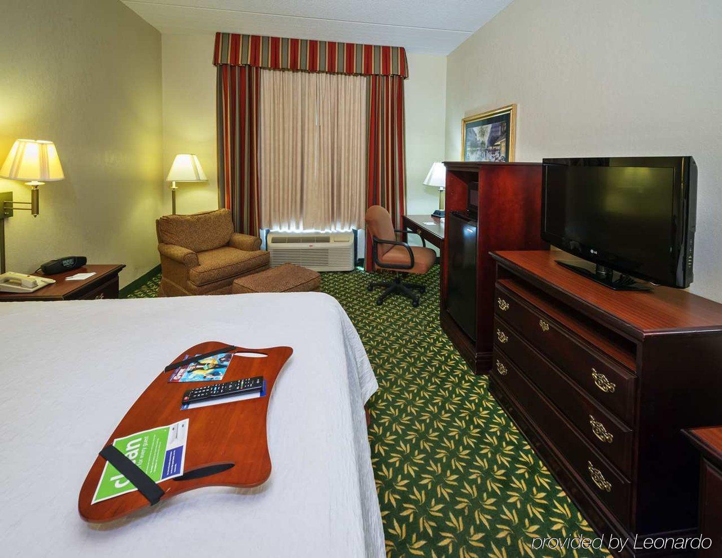 Red Roof Inn Tupelo Pokoj fotografie